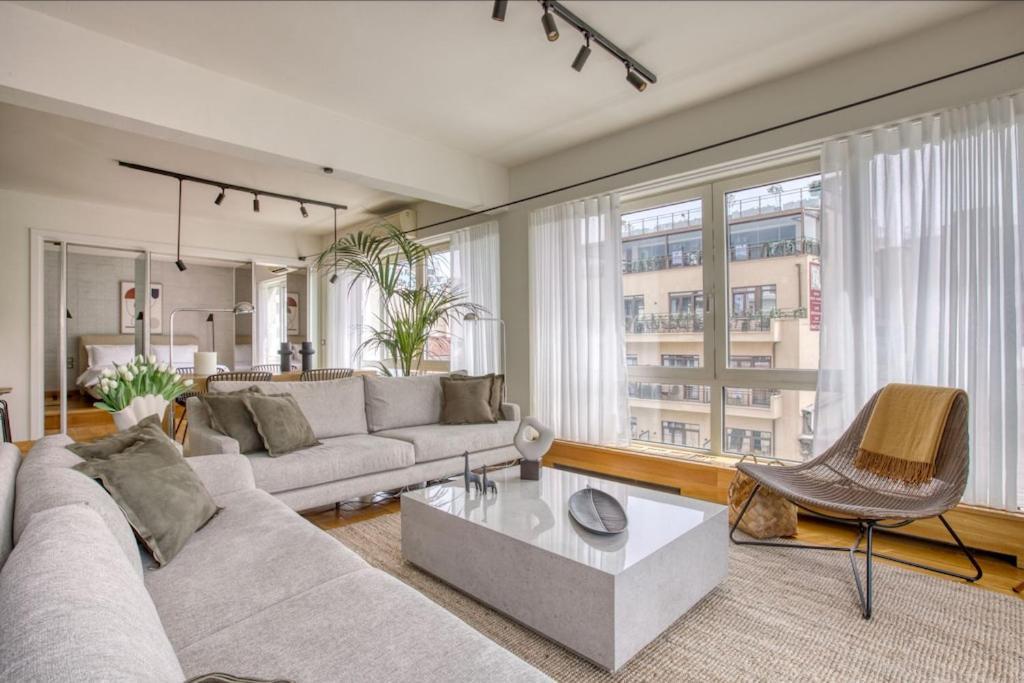 Sunny Luxury Loft,Stunning Acropolis View, Jacuzzi Daire Atina Dış mekan fotoğraf