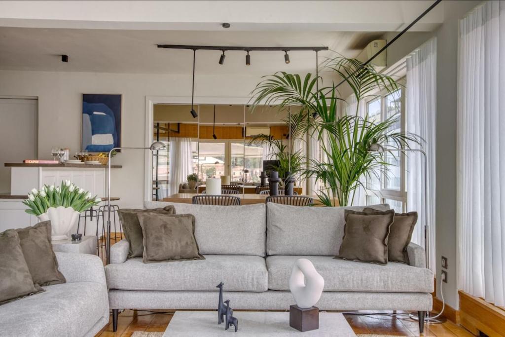 Sunny Luxury Loft,Stunning Acropolis View, Jacuzzi Daire Atina Dış mekan fotoğraf